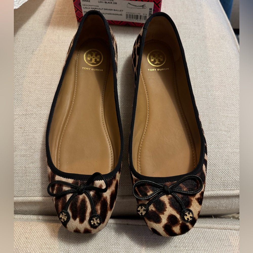 Tory Burch Women’s Laila Haircalf Driver Ballet, Leopard/Black, size 8, new